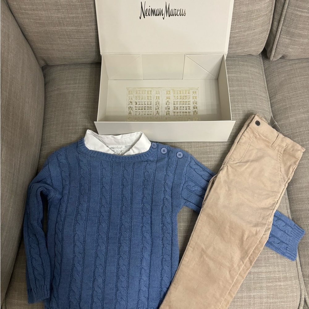 Neiman Marcus Blue Sweater with Cable Knit Design